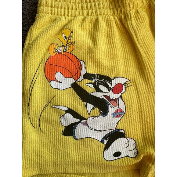 Loony Tunes ribbed yellow corduroy shorts, size small - Picture 11 of 15